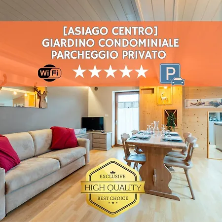 Super Attico Con Wi-fi & Parcheggio In Giardino Apartment